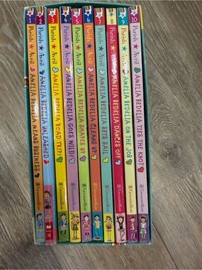 Amelia Bedelia Chapter Books 1-10 Complete Box Set Herman Parish Great Condition